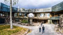 Photo: Aalto University / Mikko Raskinen (https://www.aalto.fi/fi/toimipisteet/dipoli#3-galleria)